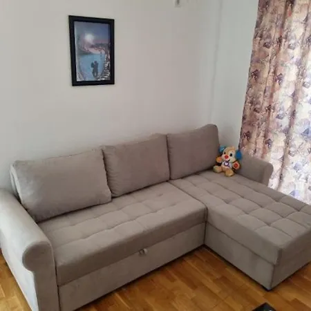 Апартаменти Disney Apartments Будва