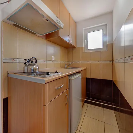 Апартаменти Disney Apartments Будва