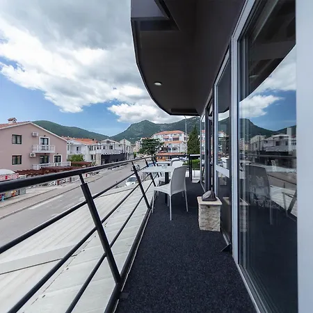 Disney Apartments Apartament Budva